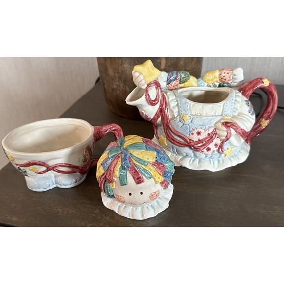 1996 Cosmos Exclusive H.O.L. Rag Doll Girl Teapot & Cup Set Colorful Patchwork - Picture 4 of 8
